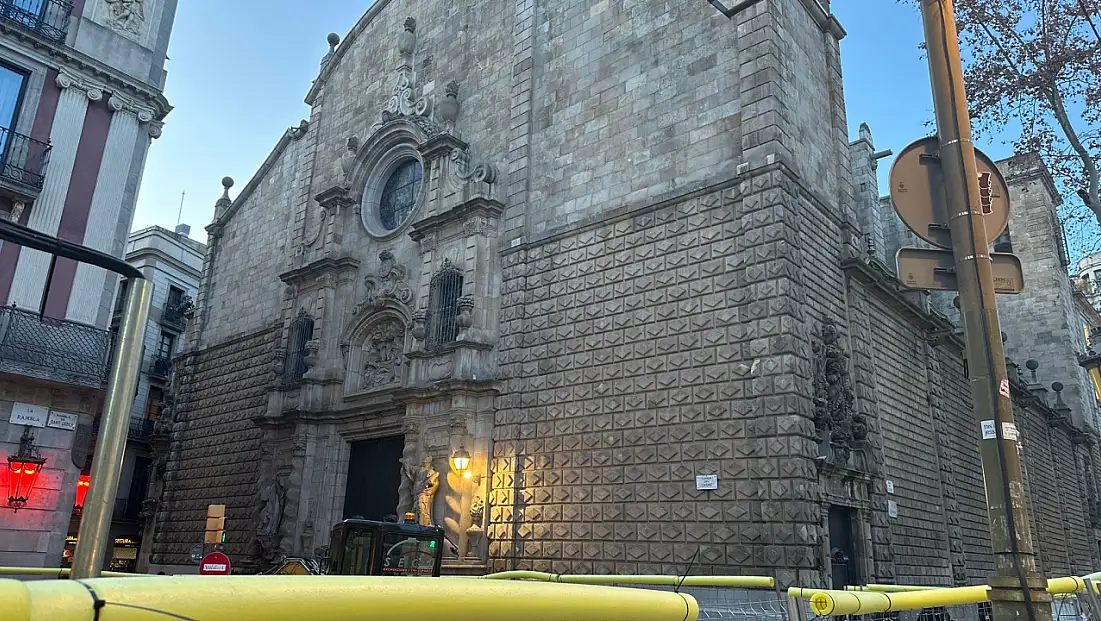 Barselona Şehir Merkezi Işıklar İçinde