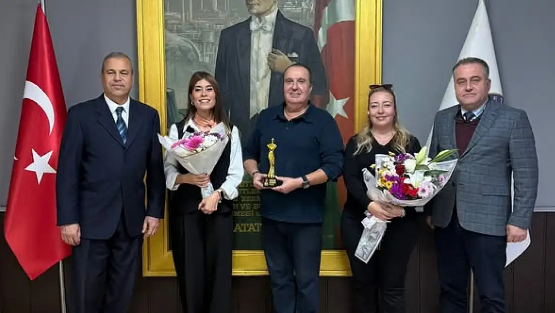 İNGİLTERE’DEN DÖNEN GURUR VEREN ÖDÜL