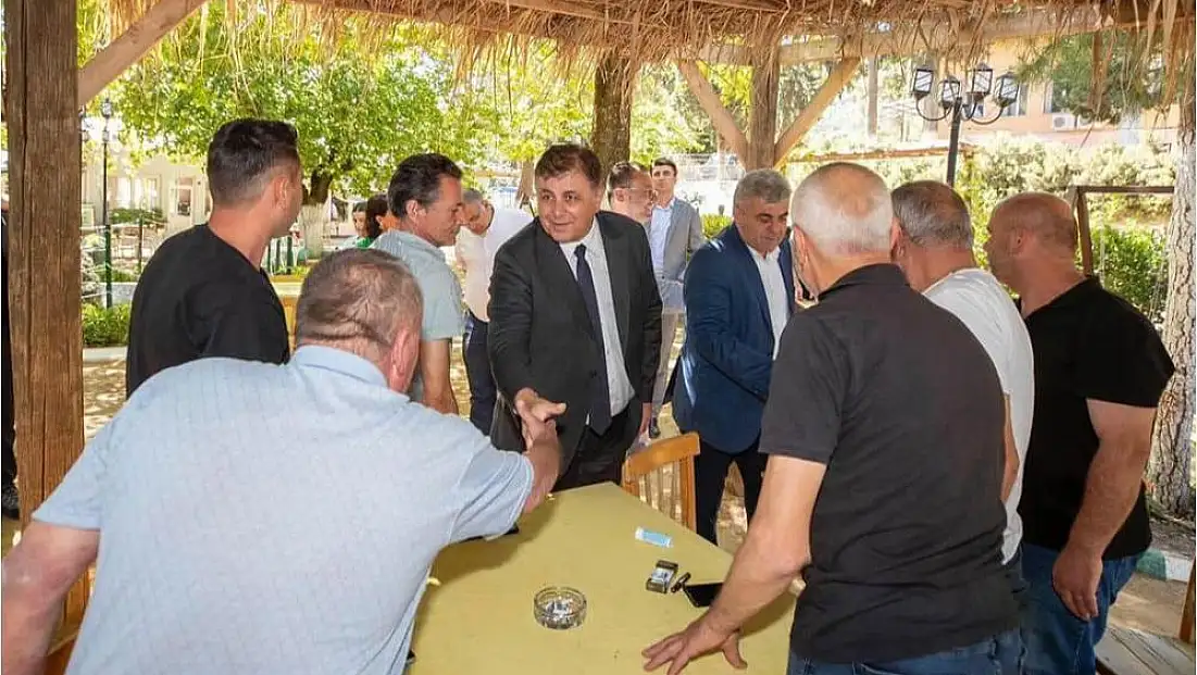 İzmir Büyükşehir Belediye Başkanı Cemil Tugay ve Heyeti Beydağ’da Bayram Coşkusunu Paylaştı