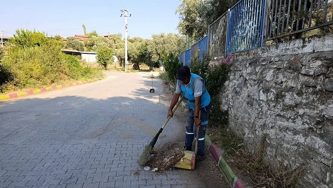 Kiraz’da Temizlik Mesaisi: Üç Mahallede Kapsamlı Çalışma Yapıldı