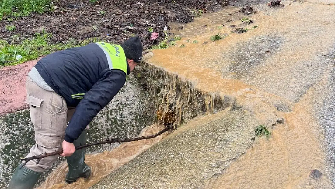 Beydağ’da altyapı ve temizlik çalışmaları hız kesmiyor