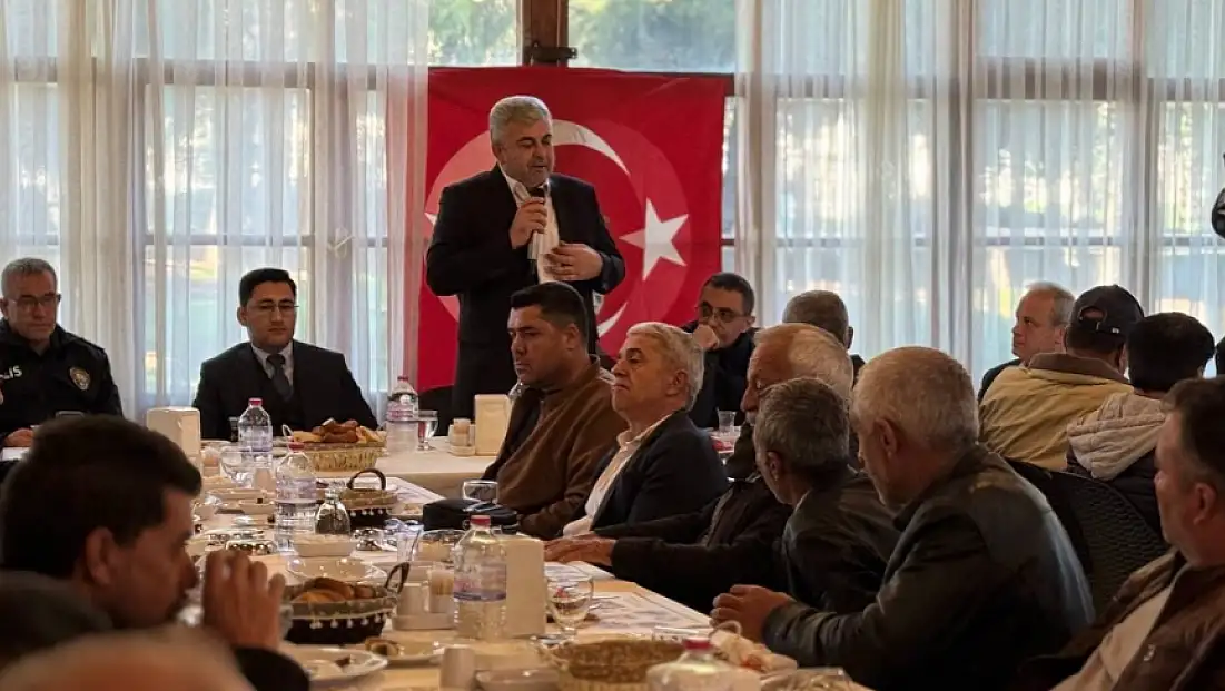 KİRAZ BELEDİYE BAŞKANI MUHTARLARLA BULUŞTU