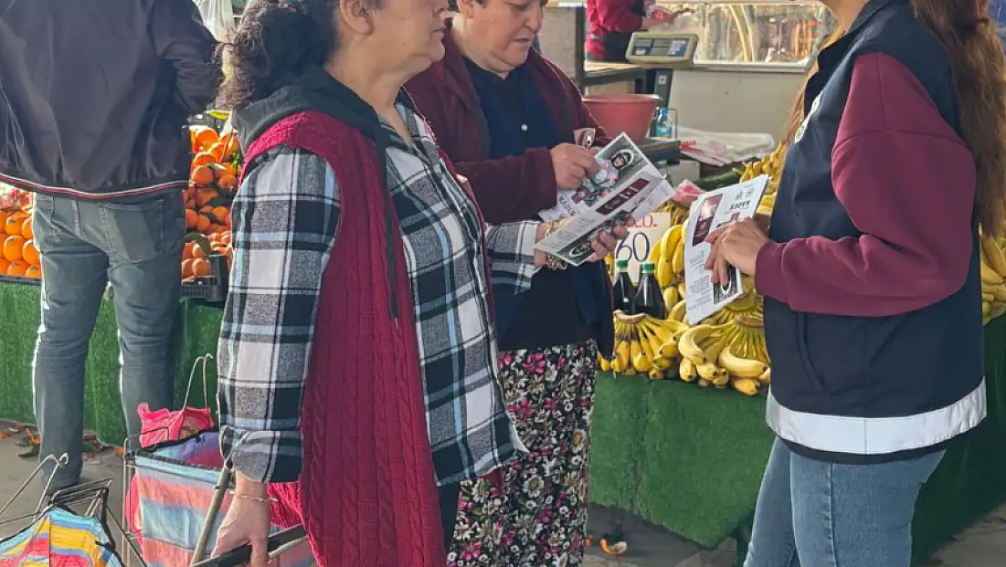 KİRAZ EMNİYET MÜDÜRÜ EŞREF ACAR’IN TALİMATIYLA PAZARDA ÖRNEK GÜVENLİK UYGULAMASI