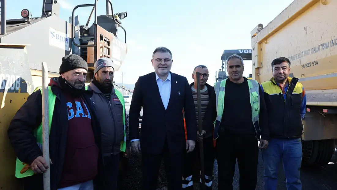 ÖDEMİŞ–KİRAZ YOLUNDA ÇALIŞMALAR YERİNDE İNCELENDİ