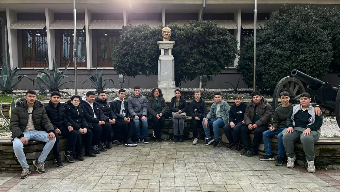 Ödemiş MTAL Fotoğrafçılık Kulübü Öğrencileri Tire’yi Kareledi