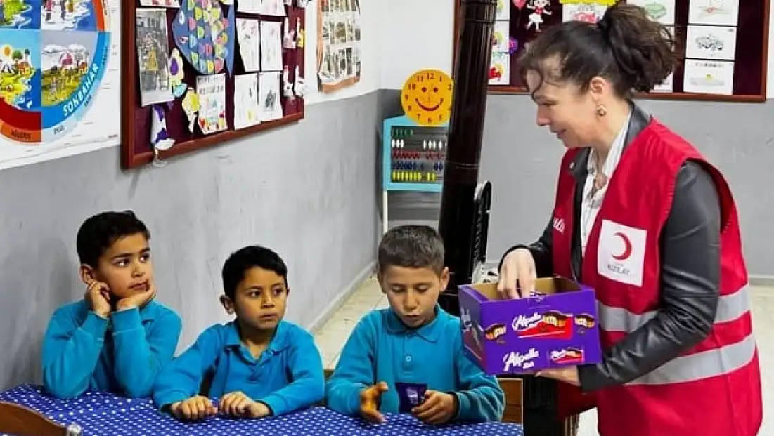 Ödemiş’te miniklere destek