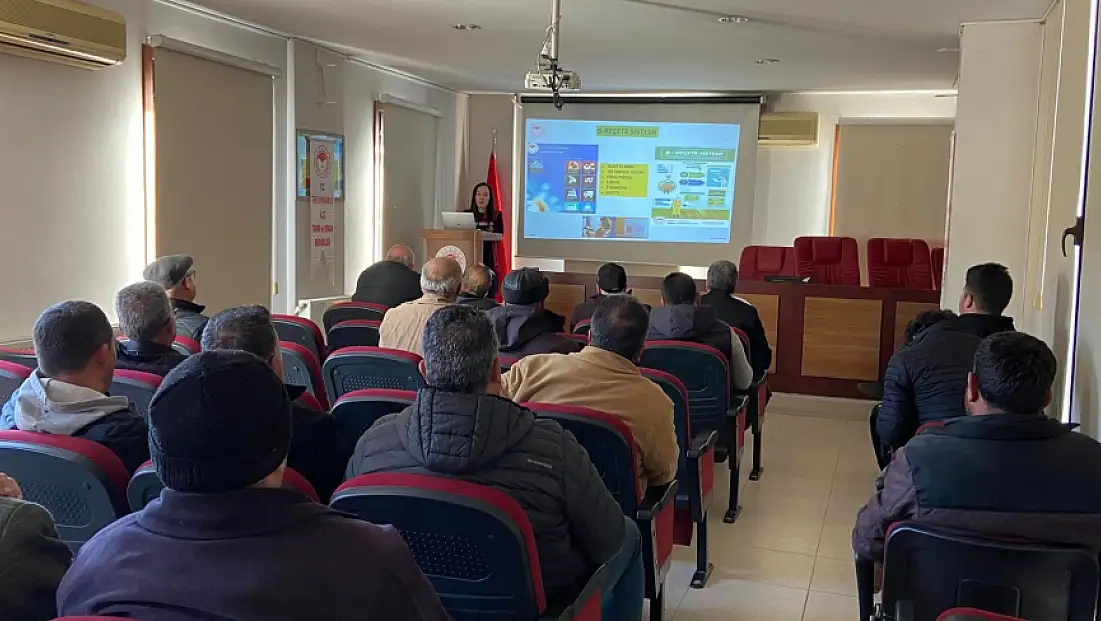 Tire’de Üreticilere B-Reçete Ve Bitki Koruma Eğitimi