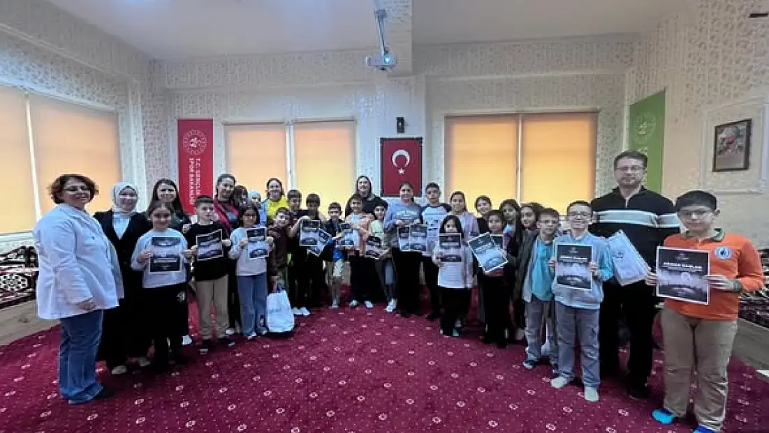 Ödemiş Gençlik Merkezi’nde Ağız ve Diş Sağlığı Eğitimi