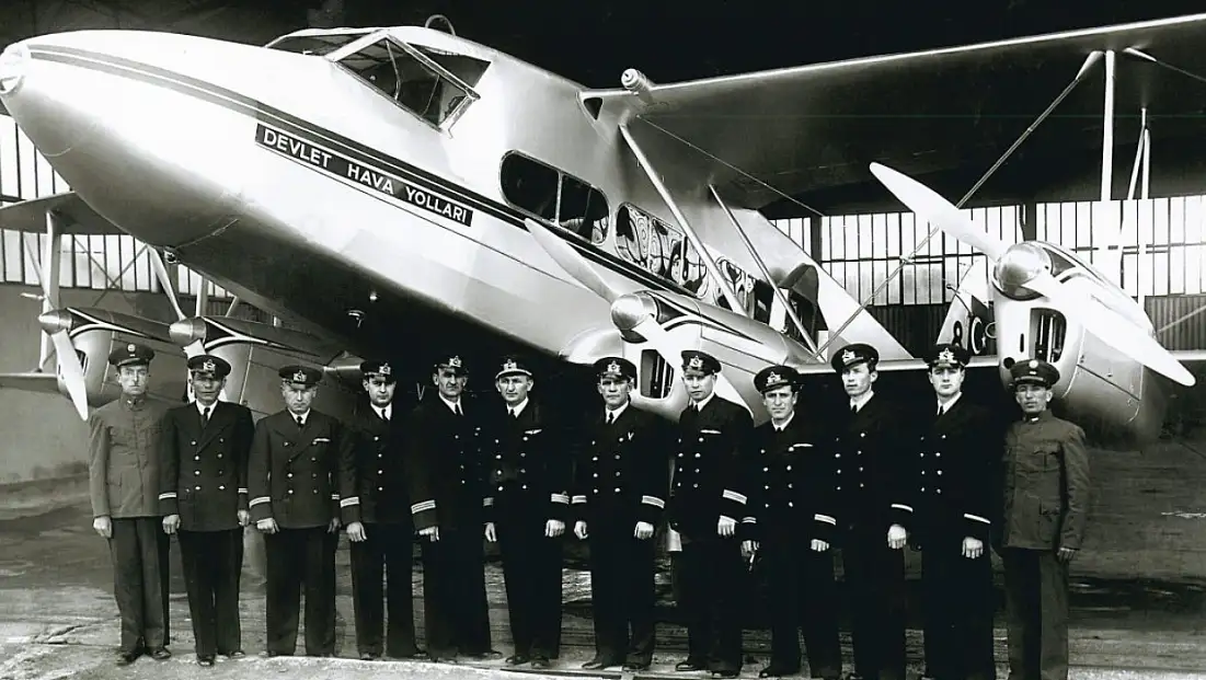 Türk Hava Kurumu 98. yılını kutluyor