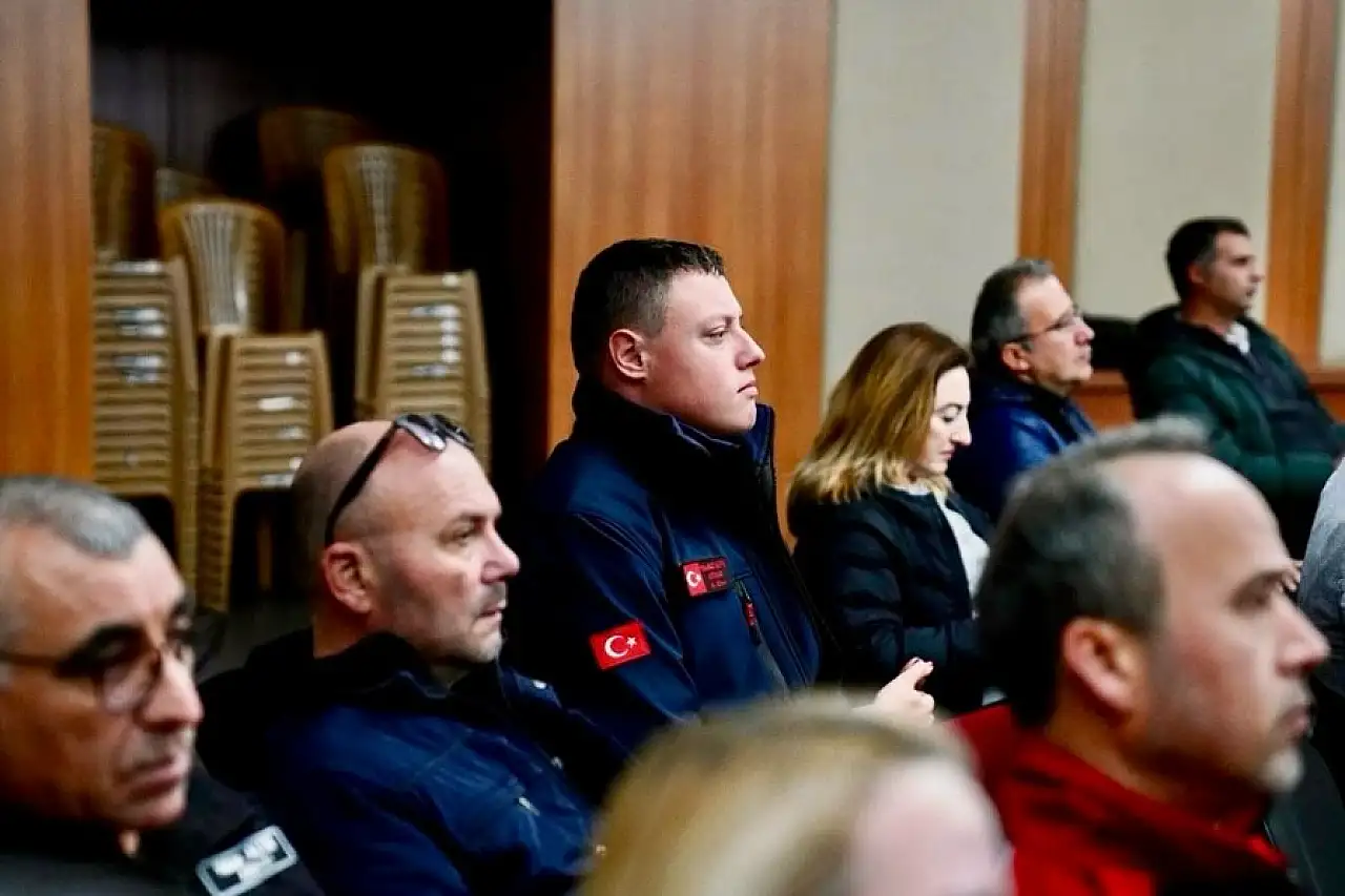 TİRE'DE AFET KOORDİNASYON KURULU TOPLANTISI GERÇEKLEŞTİRİLDİ