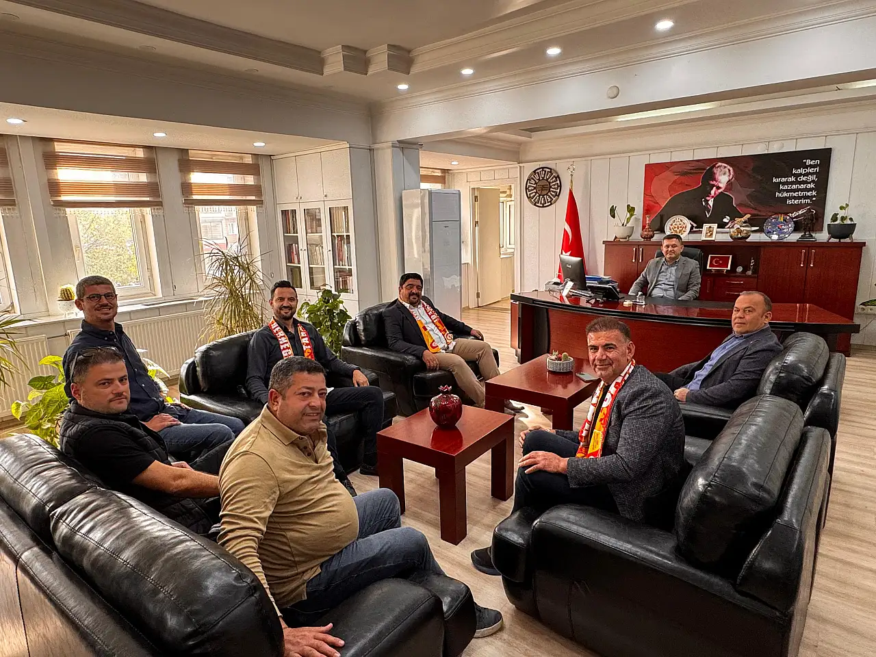 Ödemiş Galatasaray Taraftar Derneği'nden Kurumlara Ziyaret Turu