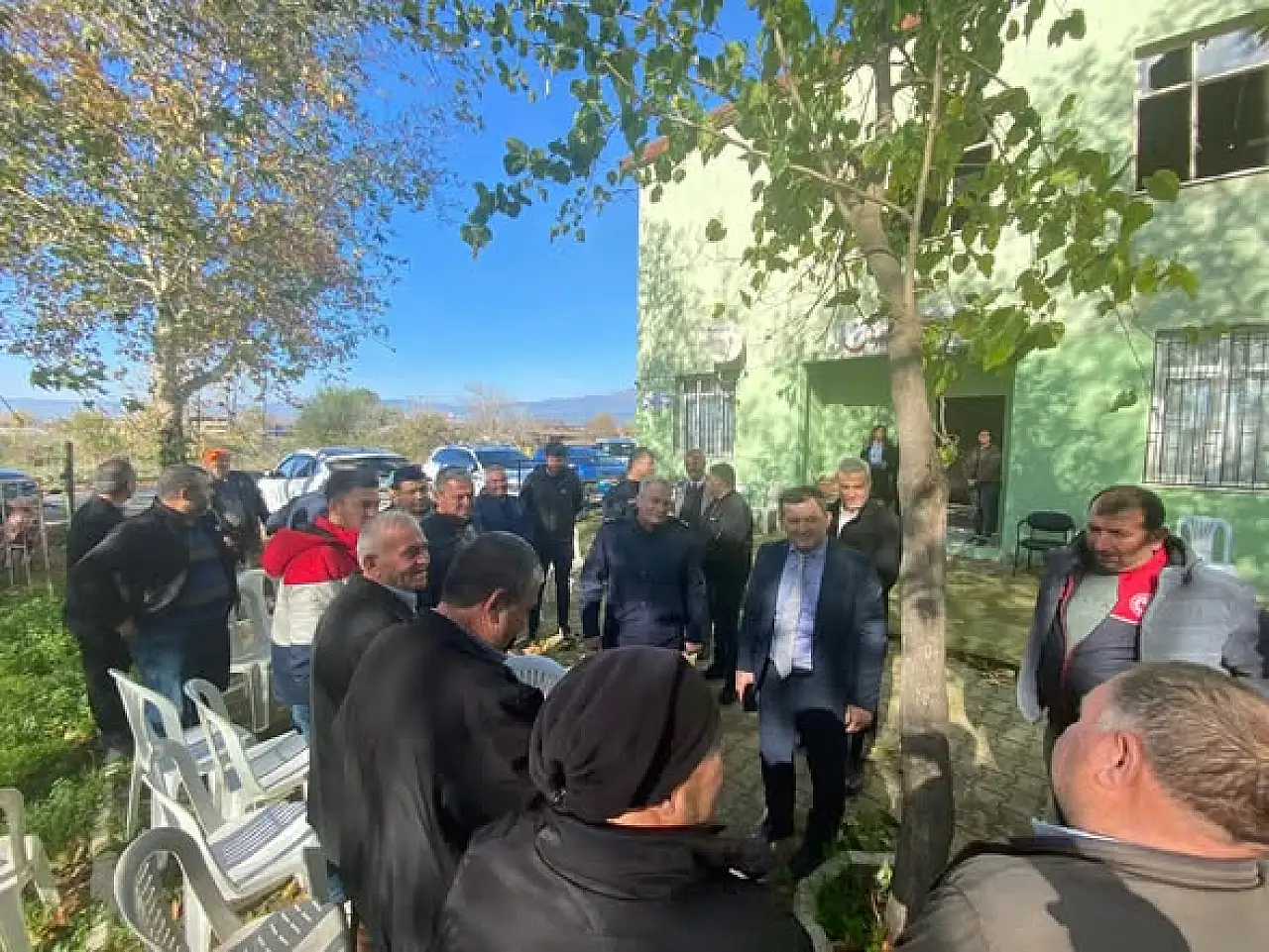 Kaymakam Erdoğan'dan Kırsal Mahallelere Ziyaret: Vatandaş ve Öğretmenlerle Buluştu