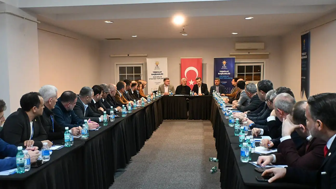 AK Parti Tire'de strateji toplantısı