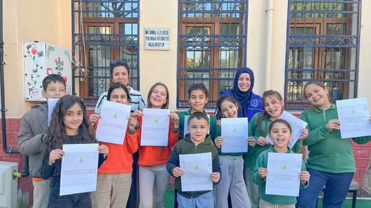 Mevlânâ'yı Anma Günü Bayındır Gençlik Merkezinde Etkinlikle Kutlandı