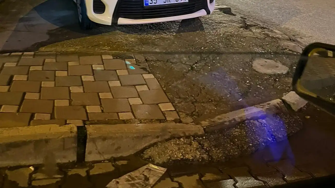 ÖDEMİŞ BENGİSU MAHALLESİ'NDE GÖRÜŞ AÇISI KAPANIYOR, KAZA AN MESELESİ