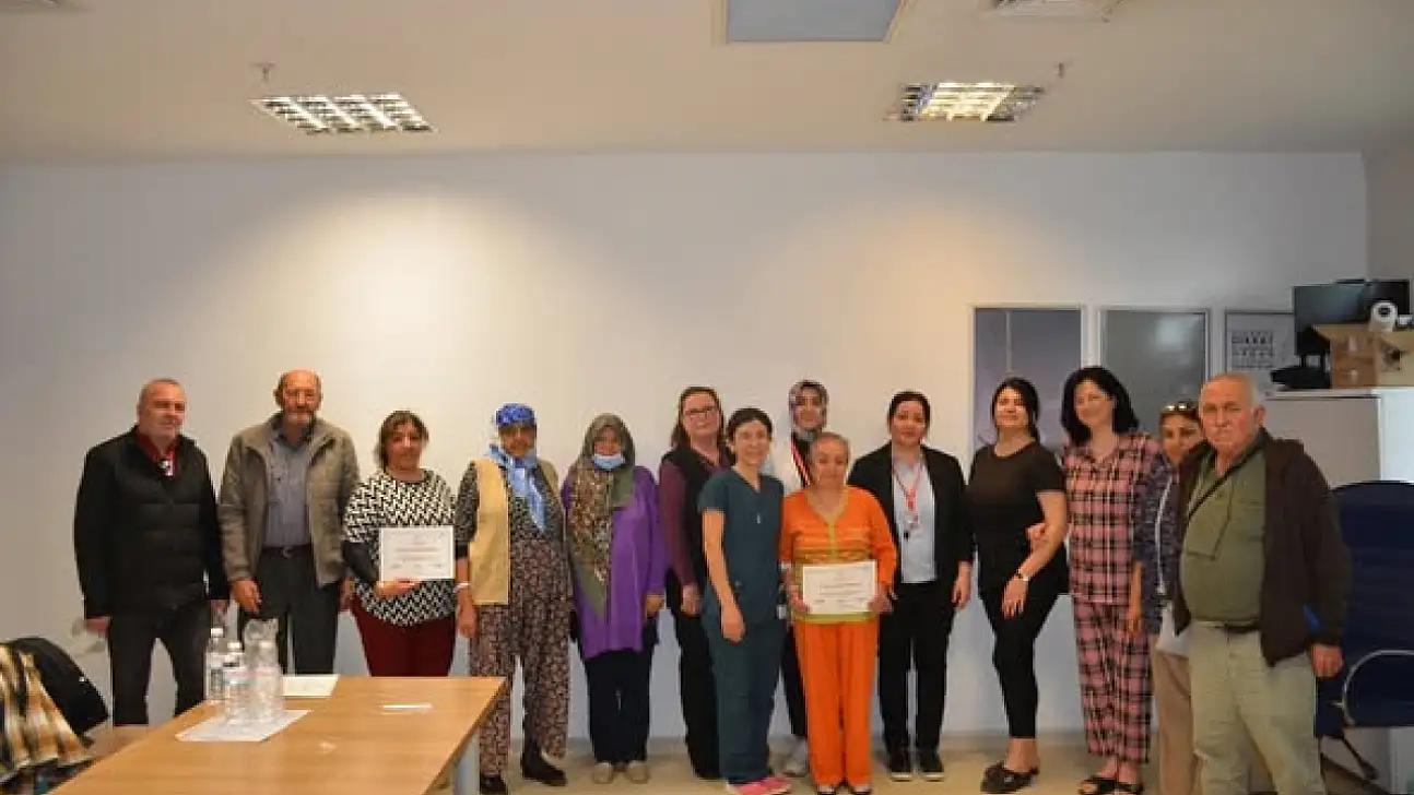 Ödemiş Devlet Hastanesi'nde Kasım Ayı Diyabet Okulu Eğitimleri Tamamlandı