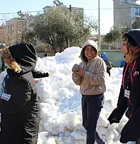 3 EYLÜL YBO'DA KAR TOPU ETKİNLİĞİ VE KEŞKEK HAYRI GERÇEKLEŞTİRİLDİ