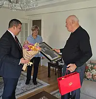 Başkan Okuroğlu'ndan Öğretmenler Günü'nde Anlamlı Ziyaret