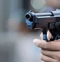 BAYINDIR'DA DENETİMLERDE RUHSATSIZ SİLAH VE KUMAR TESPİTİ