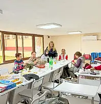 Bayındır Gençlik Merkezi'nde Dikiş Nakış Sanatı Hayat Buluyor