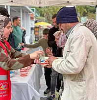 Bayındır Gençlik Merkezi'nden 'Bir İyilik Yap, Dünya Değişsin' Etkinliği