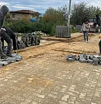 Ceritler Mahallesi Yolunda Taş Tamiratı Çalışmaları Başladı