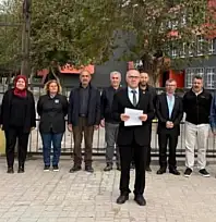 CHP Kiraz İlçe Başkanlığı'ndan 10 Kasım Tepkisi: 'Atatürk'ü Unutturamazsınız'