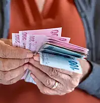 EMEKLİ ZAMMI BELLİ OLDU, GÖZLER EN DÜŞÜK AYLIĞA ÇEVRİLDİ