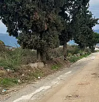İki Yıldır Bakımsız Yol Vatandaşı Zorluyor