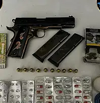 İZMİR'DE POLİSİN HAFTALIK OPERASYONUNDA 93 KİŞİ TUTUKLANDI