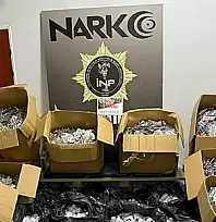 İzmir'de Uyuşturucu Operasyonu: Buca'da Yüz Binlerce Madde Ele Geçirildi