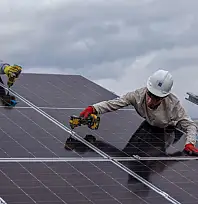 İZMİR GÜNEŞTEN TASARRUF EDİYOR