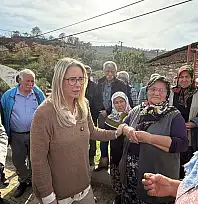 Milletvekili Ceyda Bölünmez Çankırı, Ödemiş'te Yangın Bölgesinde İncelemelerde Bulundu