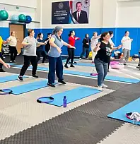 Ödemiş Gençlik Merkezi'nde pilates ve zumba etkinlikleri yoğun ilgi görüyor