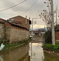 ÖDEMİŞ OCAKLI KÜME EVLERİNDE SU BASKINI İSYANI