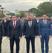 ÖDEMİŞ'TE 10 KASIM ATATÜRK'Ü ANMA PROGRAMI HÜKÜMET KONAĞI ÖNÜNDE BAŞLADI