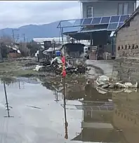 ÖDEMİŞ'TE YAĞMUR YAĞDI, MAHALLE BATTI