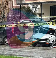 ÖDEMİŞ ZAFER MAHALLESİ'NDE DEHŞET ANLARI: PİKAP EVE GİRDİ, 1'İ AĞIR 6 YARALI