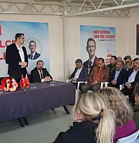 Oya Korkmaz CHP'ye katıldı