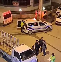 SÜLEYMAN DEMİREL MAHALLESİ'NDE TRAFİK ENDİŞESİ: MAHALLELİ KASİS İSTİYOR