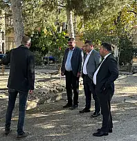 Tire Belediyesi Kırtepe Mahallesi'nde Meydan ve Çevre Düzenleme Çalışmalarına Başladı