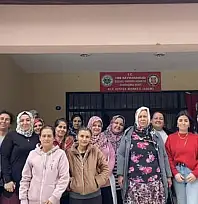 TİRE'DE AİLE DESTEK MERKEZİNDE EVCİL HAYVAN BAKIM EĞİTİMİ DÜZENLENDİ