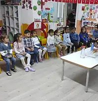 Tire'de 'Ailemle Eğitim Yolculuğu' kapsamında öğrenci ve veliler birlikte etkinlik yaptı