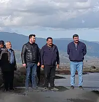 TİRE'DE MUHTARLARDAN DSİ'YE ÇAĞRI: 'ALTIN DEĞERİNDEKİ SU DENİZE AKMASIN'