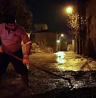 TİRE'DE SOKAK VE CADDE ÇALIŞMALARI DEVAM EDİYOR