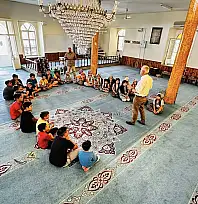 Tire'de Yaz Kur'an Kurslarına Yoğun İlgi: Müftülük Ziyaretleri Sürüyor