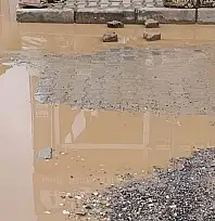 Umurbey Mahallesi Sular Altında: 'İşyerimize Sal İle Giriyoruz!'