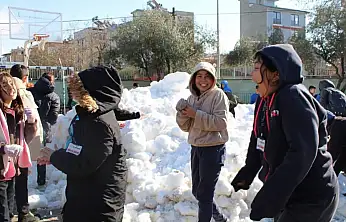 3 EYLÜL YBO'DA KAR TOPU ETKİNLİĞİ VE KEŞKEK HAYRI GERÇEKLEŞTİRİLDİ