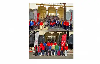 ATATÜRK KIR KOŞUSU RENKLİ VE COŞKULU GEÇTİ