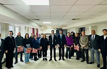 BEYDAĞ'DA PİDE YAPIMI KURSUNU TAMAMLAYAN KURSİYERLER SERTİFİKALARINI ALDI